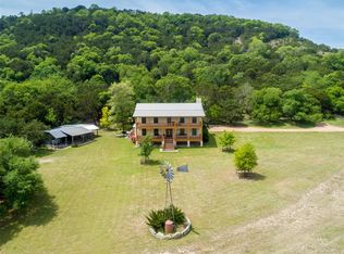 411 Wagon Wheel Trl, Bertram, TX 78605