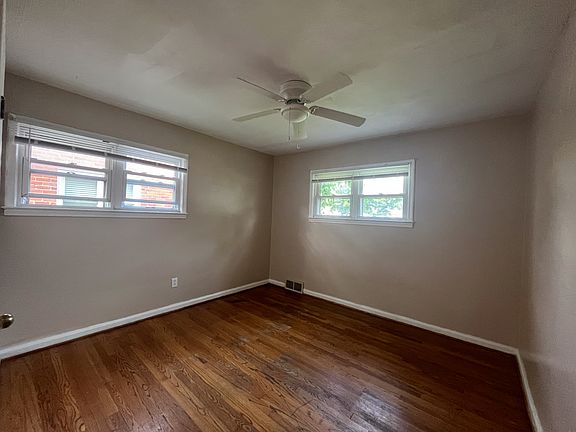 5th image of 12931 Woodbine