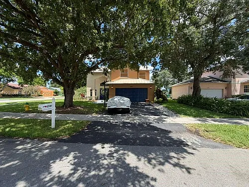 5740 SW 57th Way Photo 1