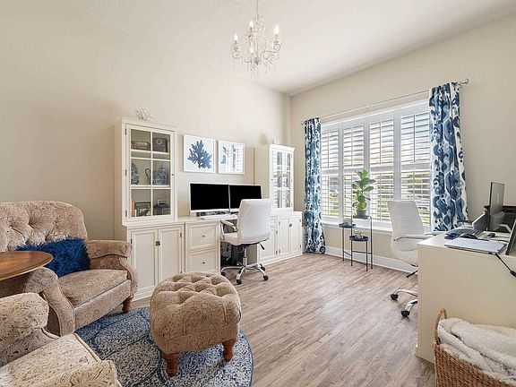 5th image of 3570 Pelican Bay Cir