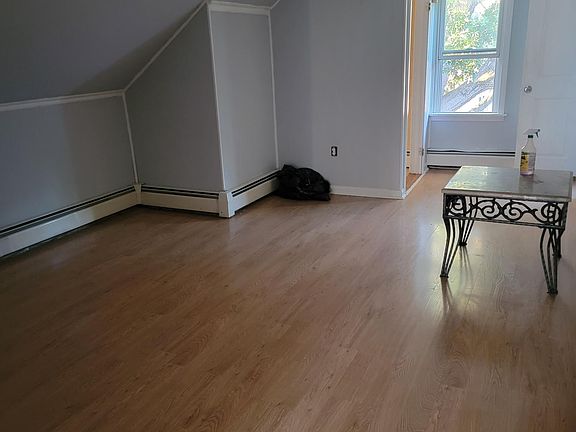 2nd image of 17 Washburn Ave