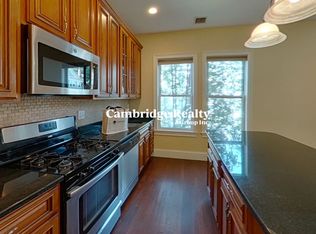 240 Parker Hill Ave #2T, Roxbury Crossing, MA 02120