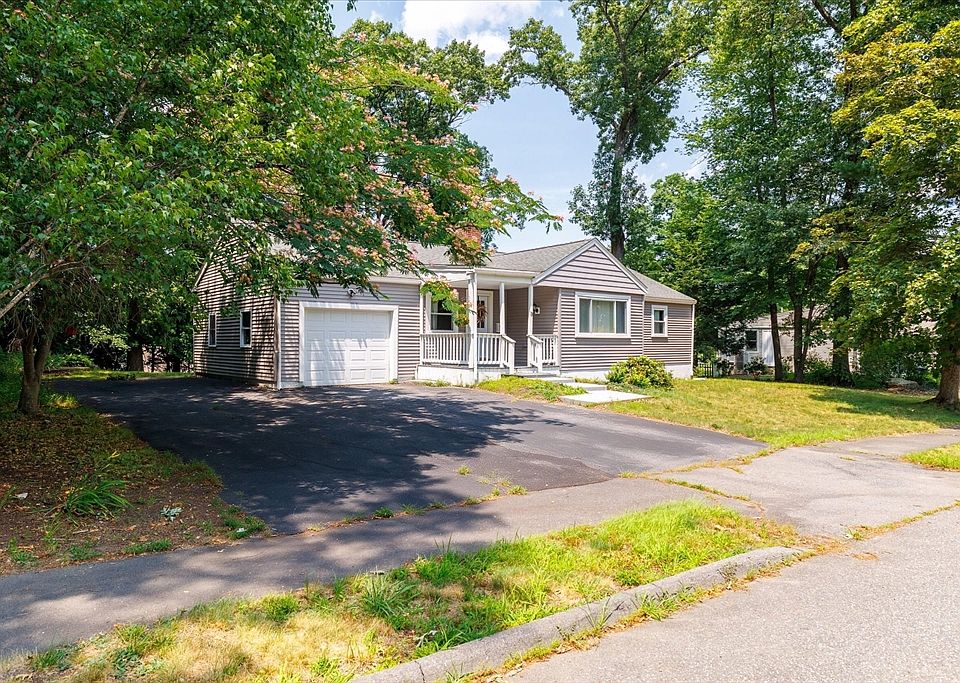 1st image of 13 Curley Dr