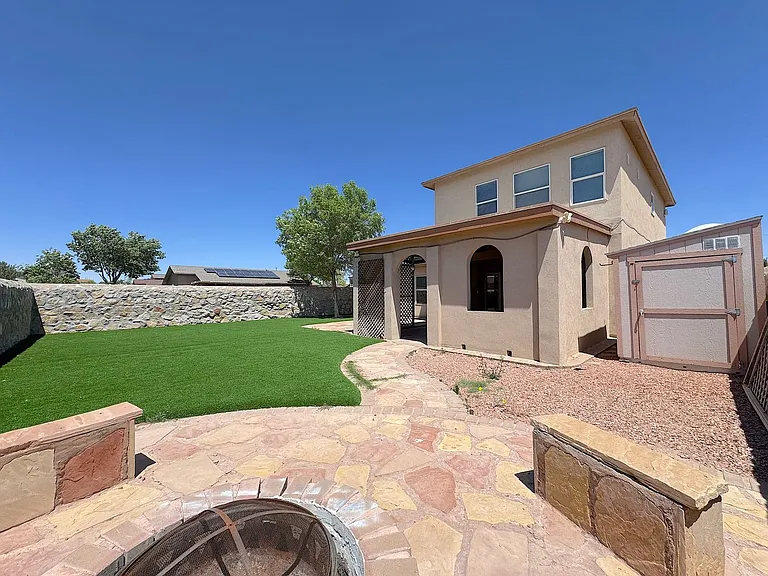 10421 Silvercloud Dr — Photo 24