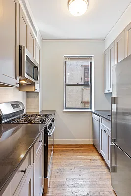 Sold by Compass | media 5