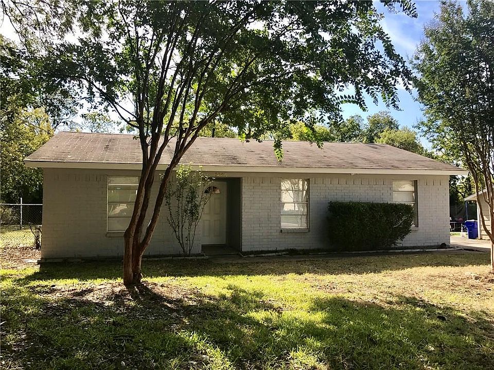 1st image of 1446 Montague Ave
