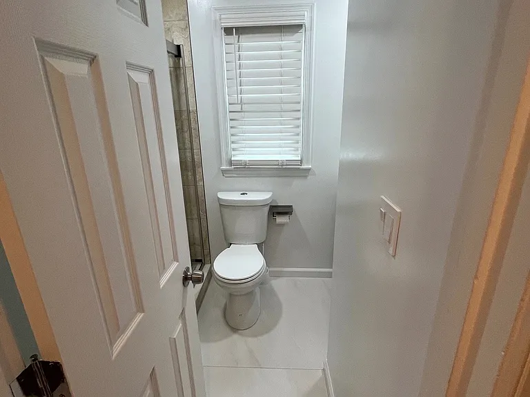 9335 Kings Post Ct — Photo 7