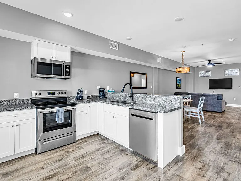 109 E Orchard Loop — Photo 10
