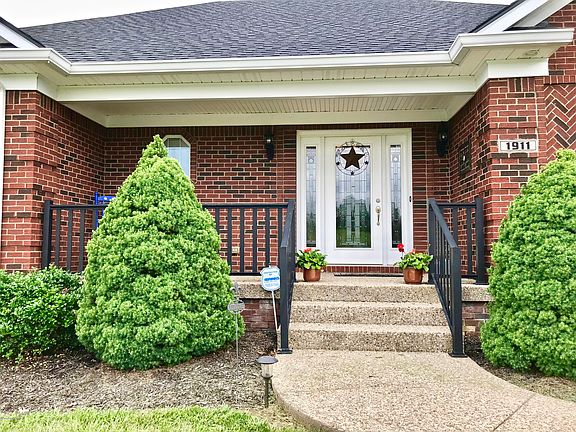 3rd image of 1911 Clarke Pointe Dr