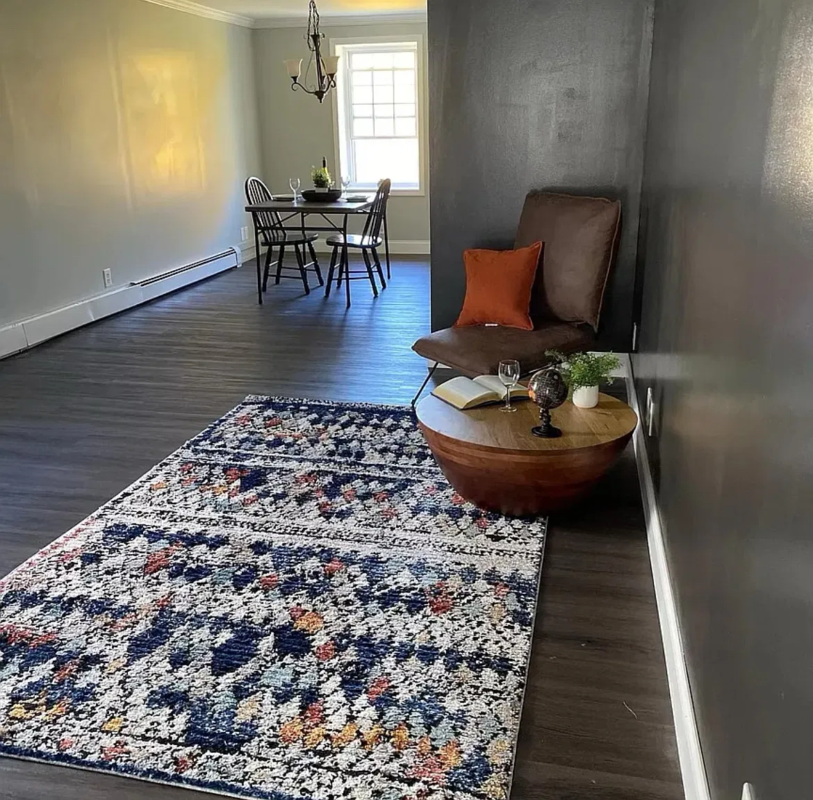 3 bed, $1,200 — Photo 4