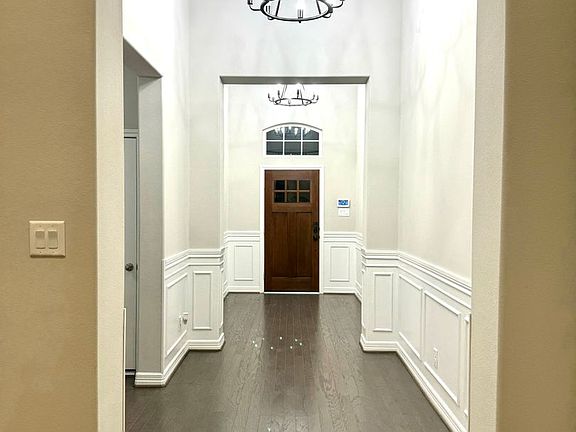 5th image of 9423 Peralta Creek Ct