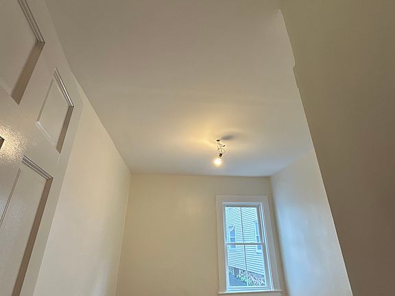 5th image of 14 Langdon St