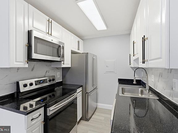 5th image of 1009 Chillum Rd APT 213