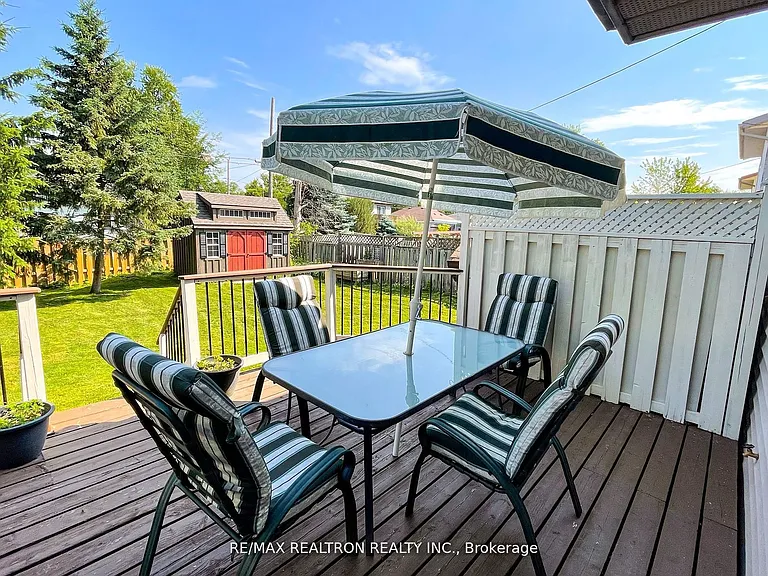 298 Glenwoods Ave — Photo 13