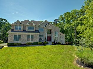 26 Parkside Dr, Jackson, NJ 08527