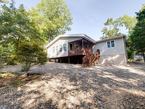 3rd image of 2 Lacock Ln