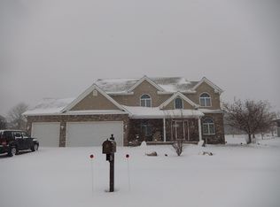 518 Donna Dr, Erie, PA