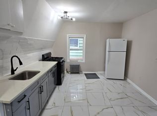 358 Peshine Ave FLOOR 3, Newark, NJ 07112