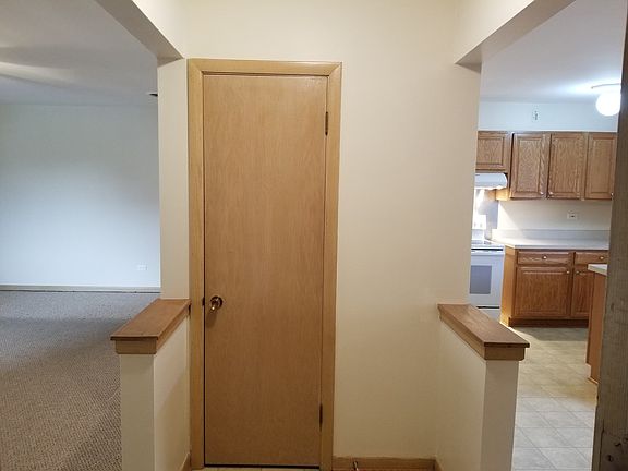5th image of 6606 N Harlem Ave APT 2W