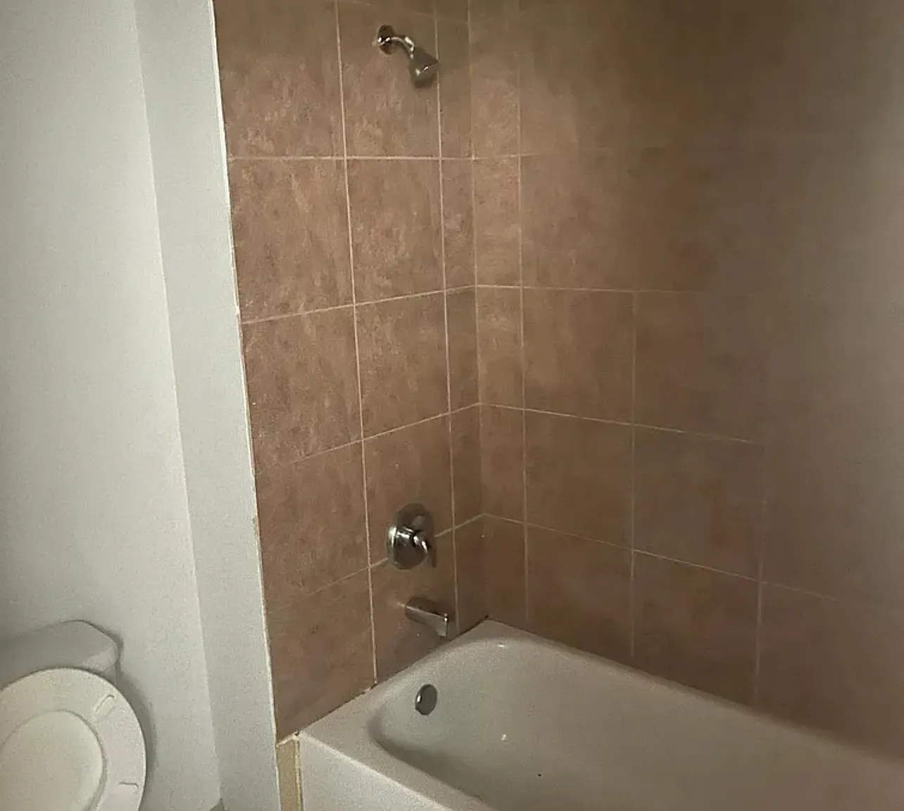 3 bed, 1300 sqft, $2,000 — Photo 3