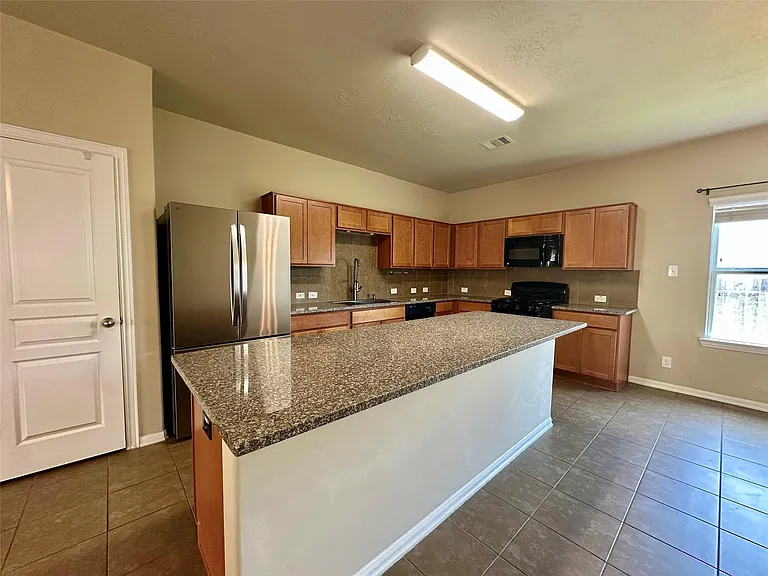 11111 Kingsnorth Dr — Photo 3