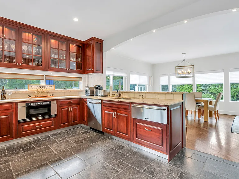 68 Old Trail Rd — Photo 15