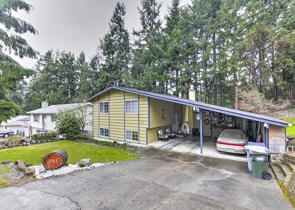 1st image of 2511 Natalie Ln