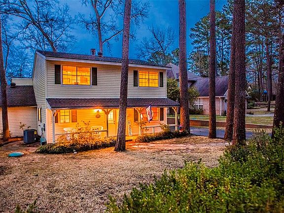 5th image of 1559 Tanglewood Dr E