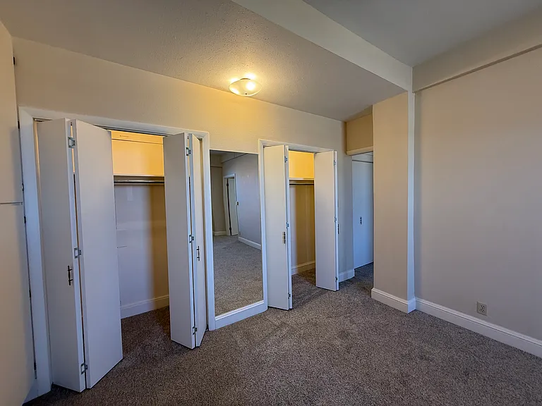 100 E Broadway St #519 — Photo 8