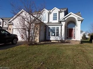 15126 Timber Rdg, Middlefield, OH 44062