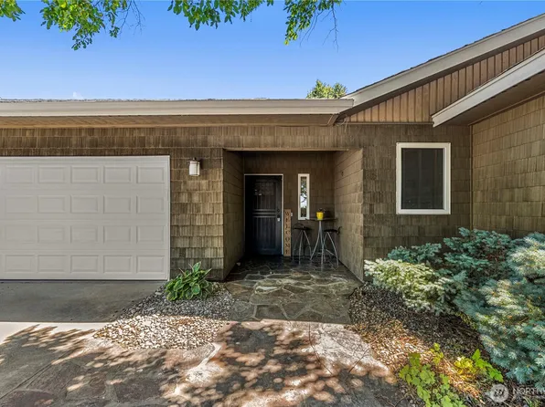 3651 School St, Wenatchee, WA 98801