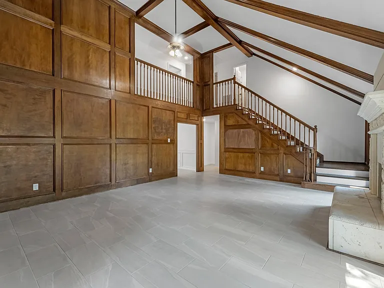 8011 Liberty Elm Ct — Photo 10