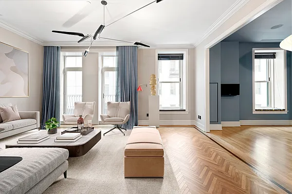 Sold by Compass | media 2