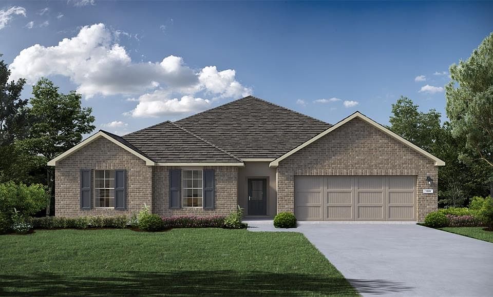 1st image of 376 Lakeshore Village Dr