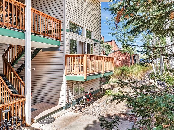 2nd image of 3025 Columbine Drive UNIT 30