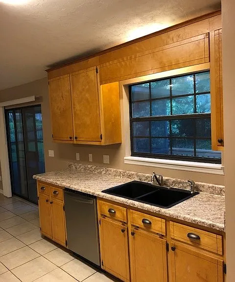 3744 Longchamp Cir — Photo 5