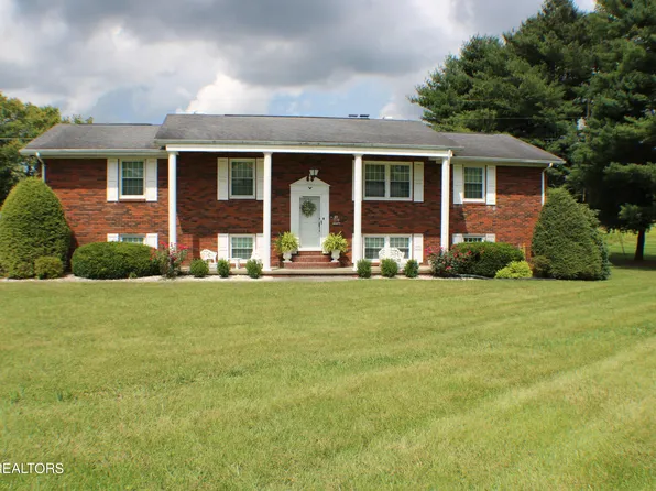 195 Coleman St, Harrogate, TN 37752