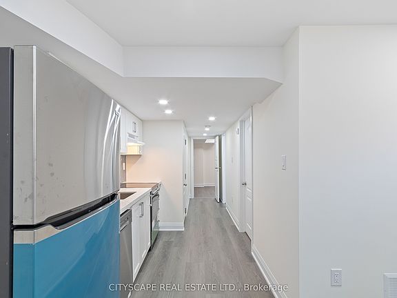 4th image of 163 Rankin Cres