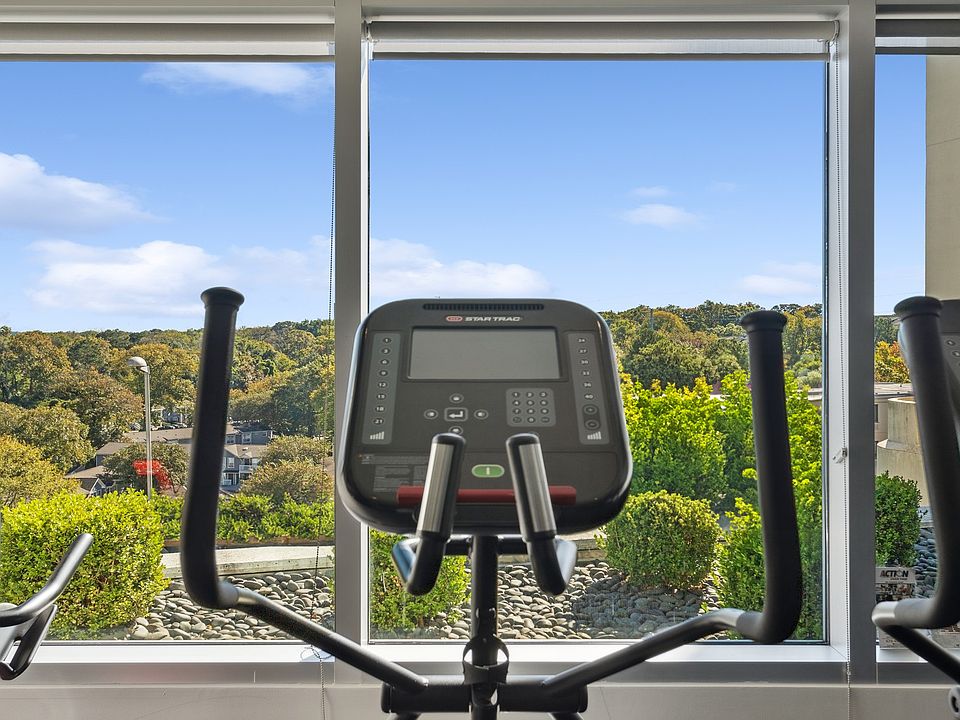 Maximize your potential in your brand-new fitness center