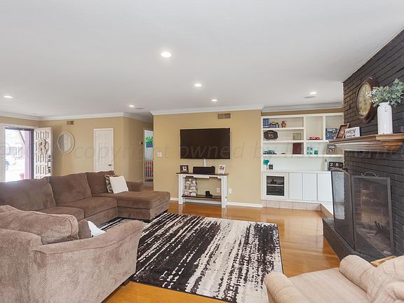 5th image of 2337 Aspen Dr