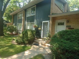 1901 Willow Hill Ct #1901, Northfield, IL 60093
