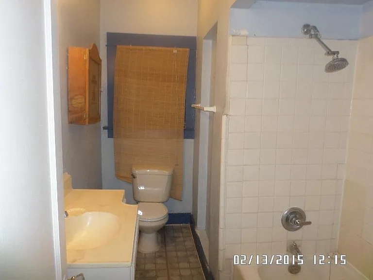 320 N Warren Ave — Photo 8