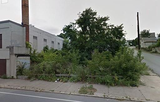 4th image of 319 Water St
