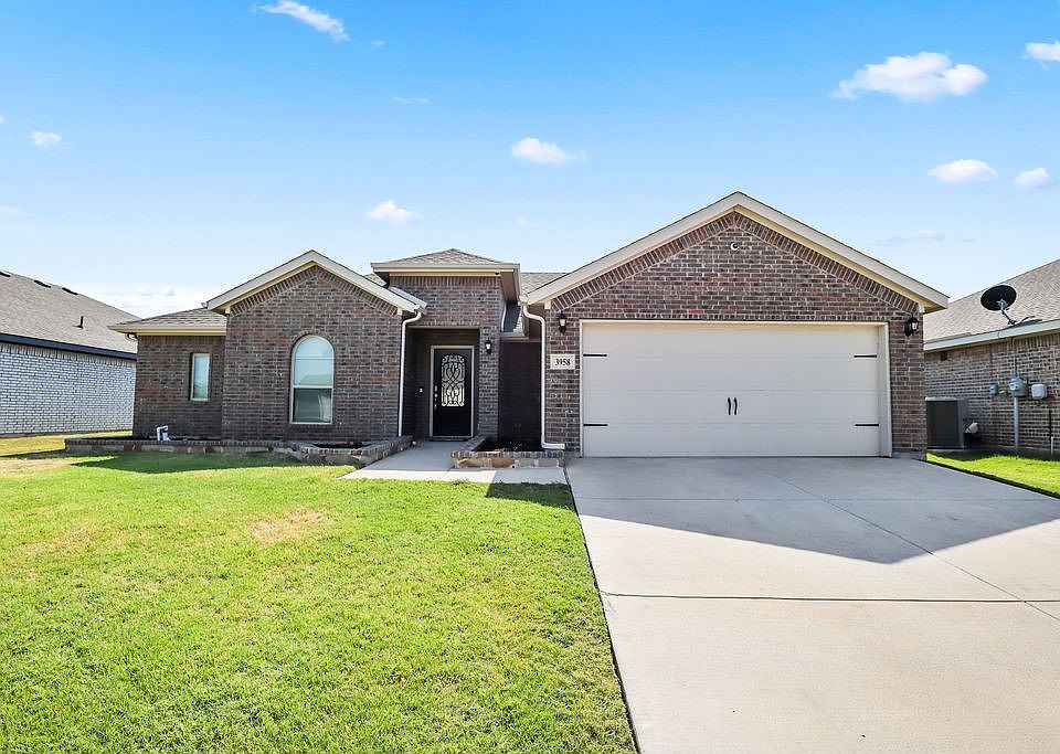1st image of 3958 Candler Park Dr