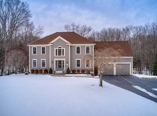 10 Westfield Rd, Hopkinton, MA 01748