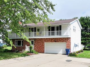 135 W Smiley Ave, Shelby, OH 44875