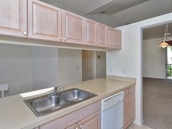 5th image of 4245 Breezeway Blvd Unit 2521