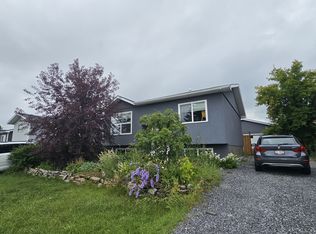 76 E Rundle Pl SW, Airdrie, AB T4B1A3