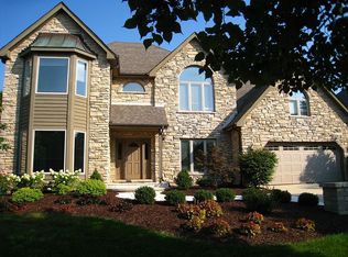 1452 Greenlake Dr, Aurora, IL