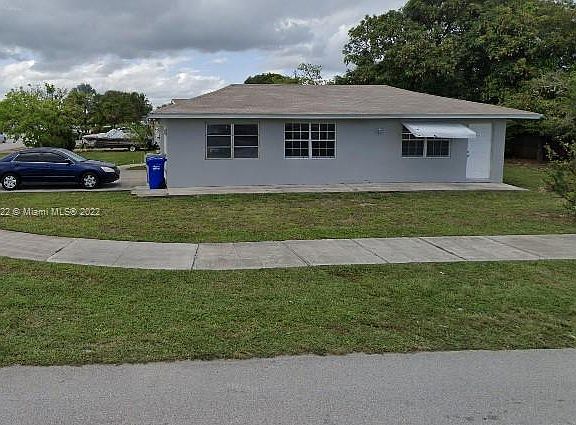 4th image of 1900 NW 6th Ave